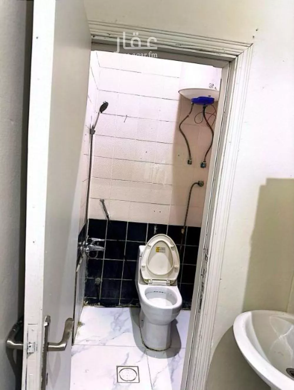 شقة 1 غرف في المونسية 4