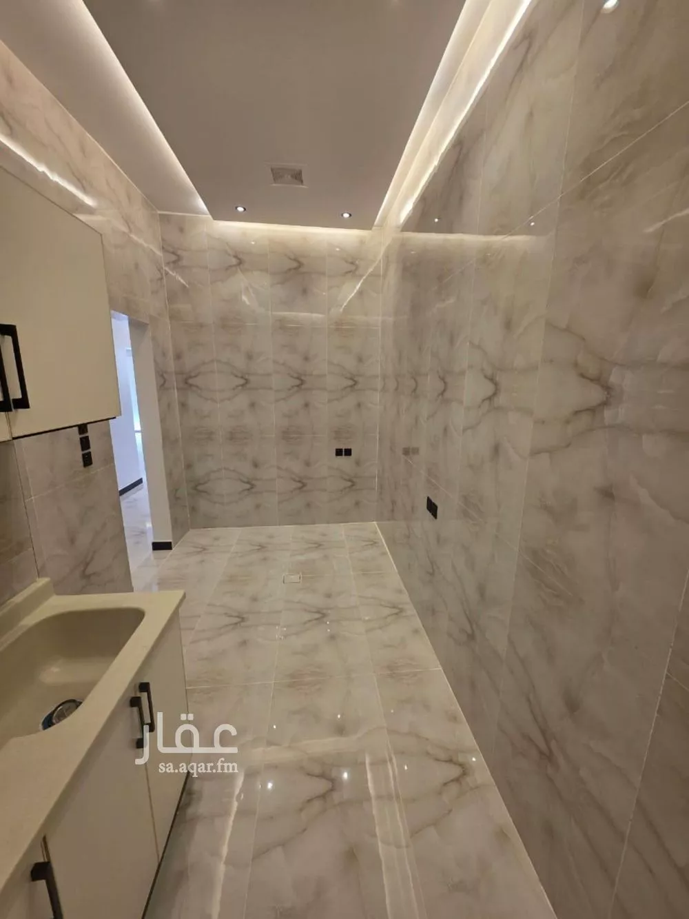 1 bedroom apartment in Al Aqiq 3