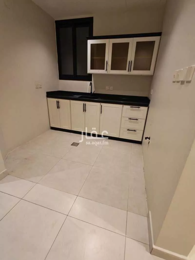 شقة 2 غرف في العارض 1