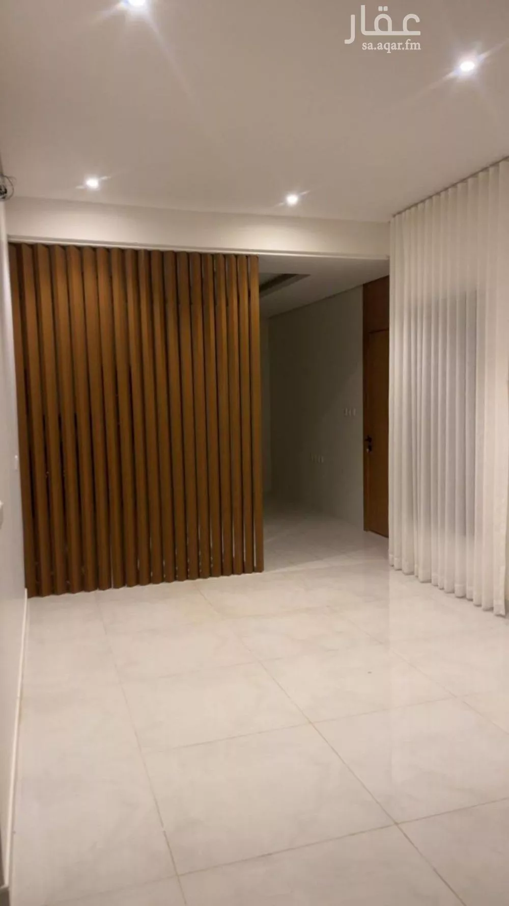 3 bedroom floor in King Faisal 3