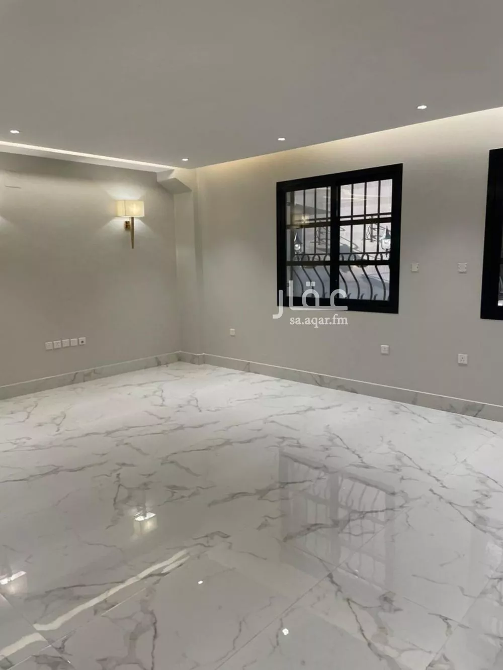 3 bedroom apartment in Al Yasmin 4