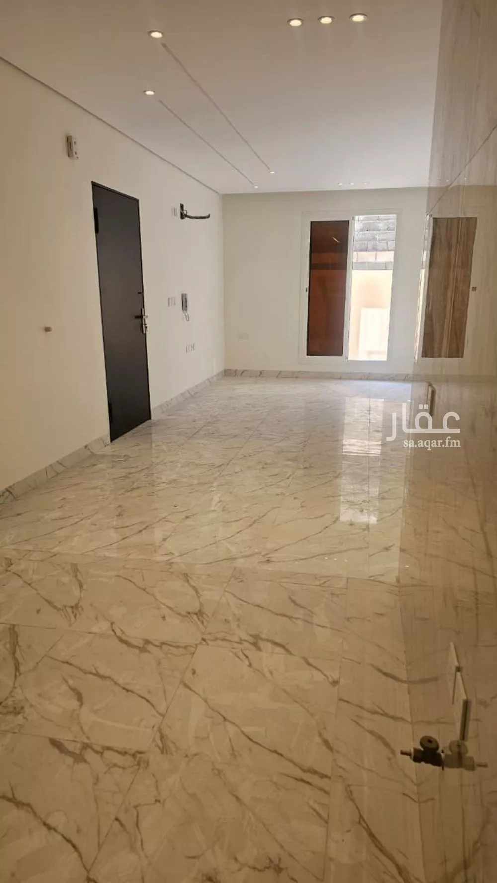 3 bedroom floor in Al Mahdiyyah 3