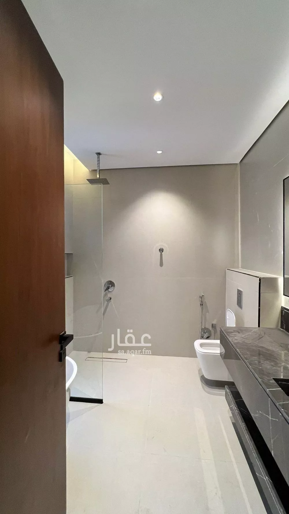 فيلا 6 غرف في المهدية 2