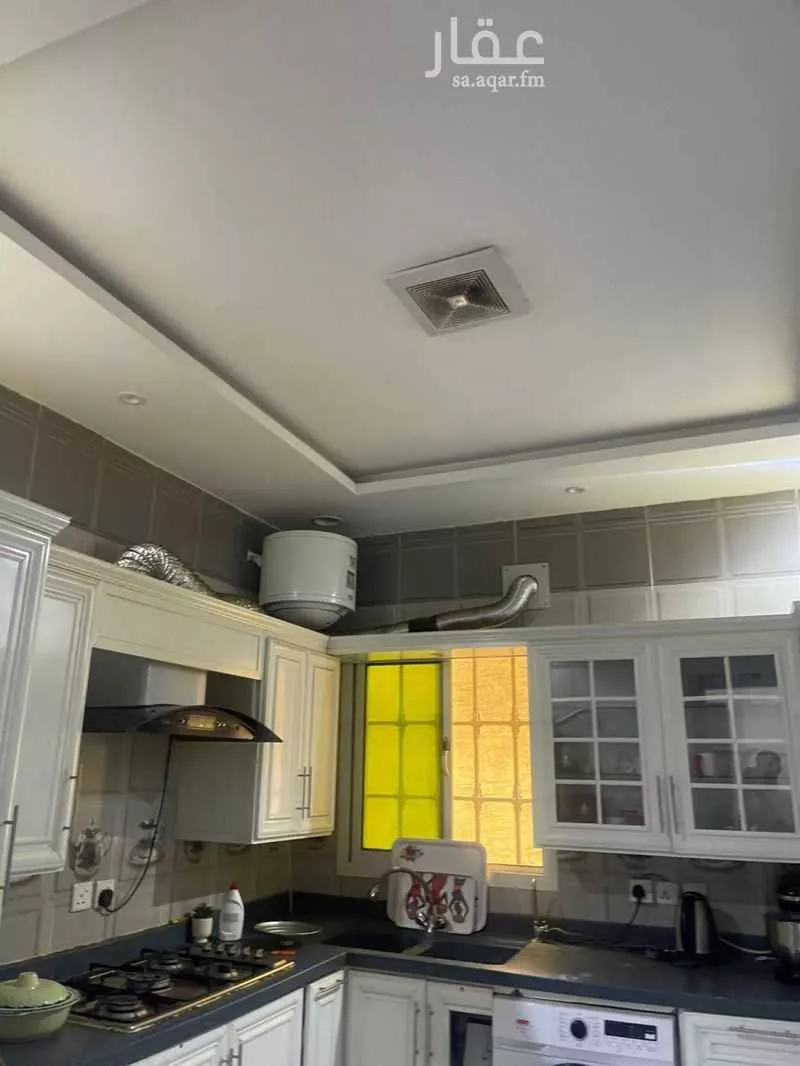 شقة 4 غرف في النظيم 4