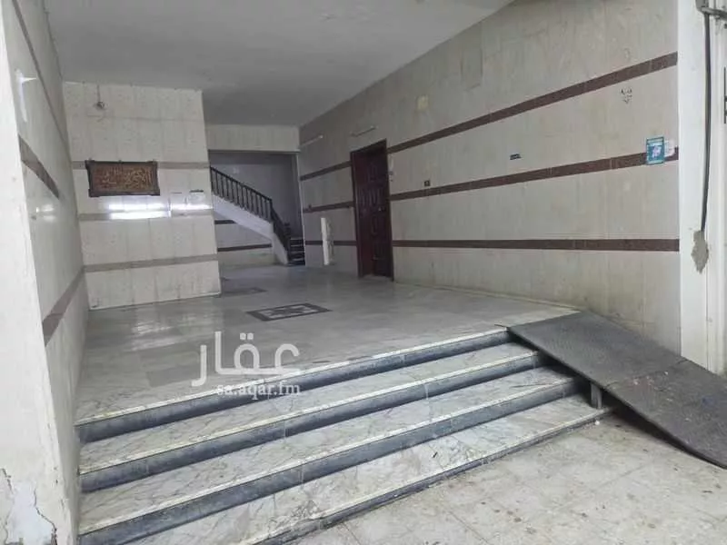 عمارة 750 م² في الصفا 4