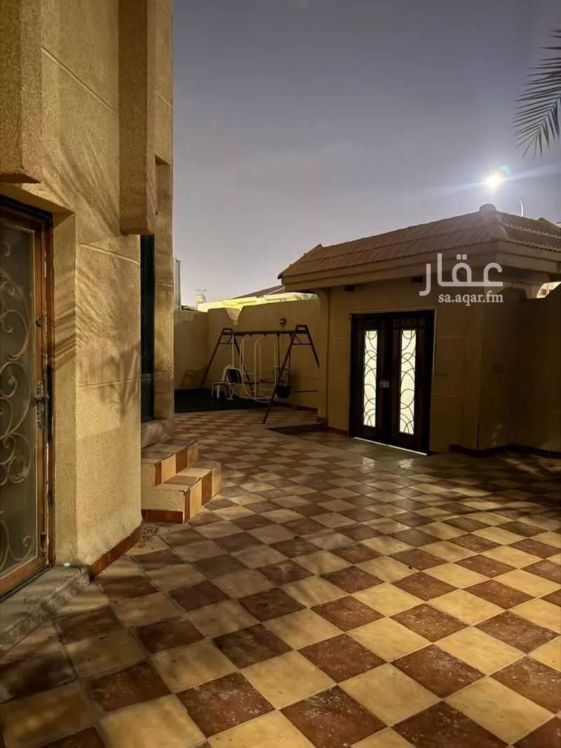 5 bedroom villa in Al Aqrabiyah, Eastern Province 10