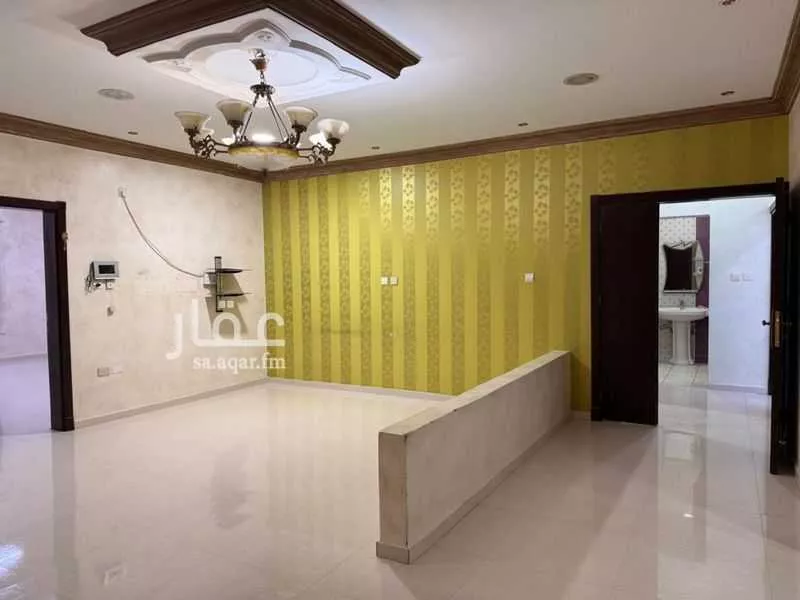 5 bedroom villa in Al Aqrabiyah, Eastern Province 12