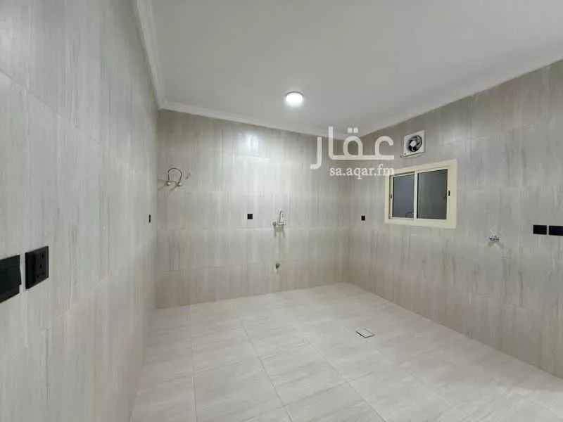 3 bedroom apartment in Batha Quraysh 3