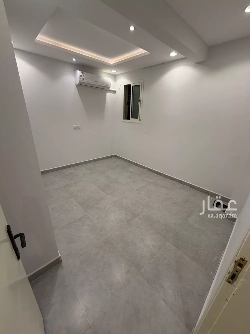 1 bedroom apartment in Al Falah 5