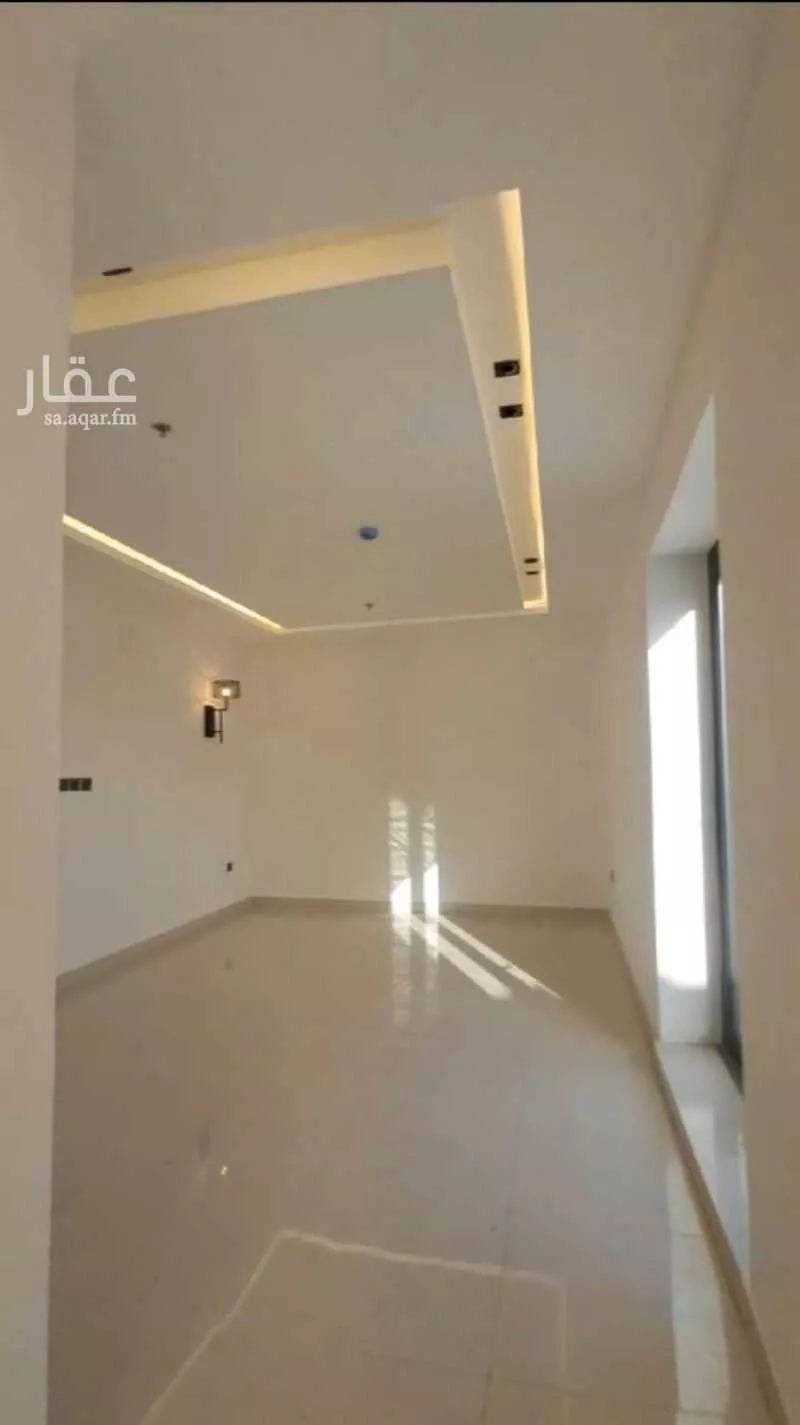 شقة 4 غرف في الحمرا 2