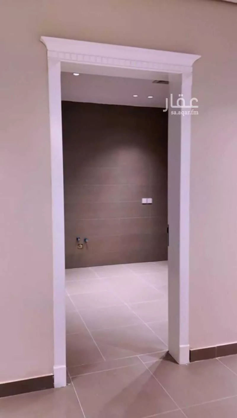 شقة 4 غرف في النور 5