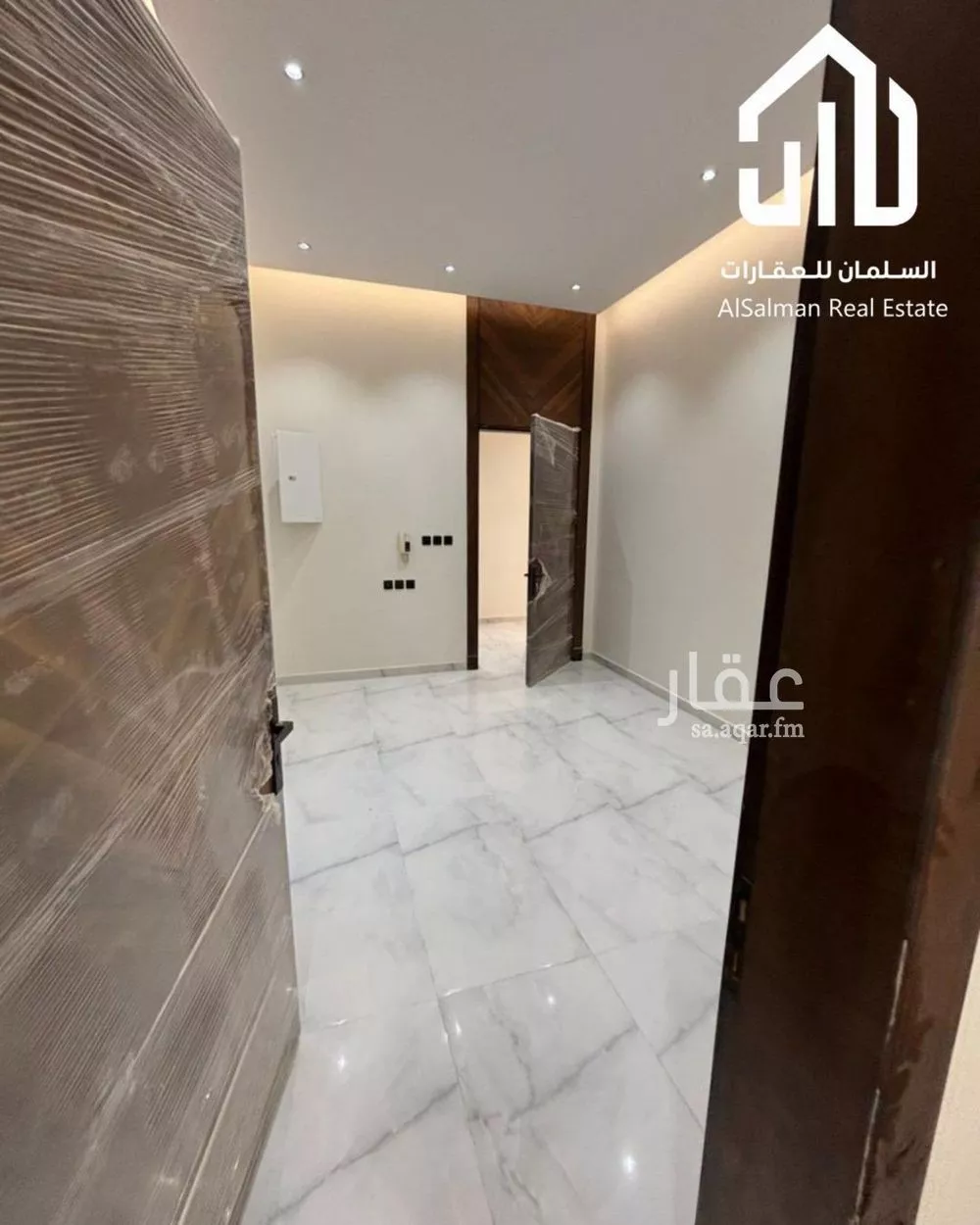 4 bedroom apartment in Al Qairawan, Riyadh 15