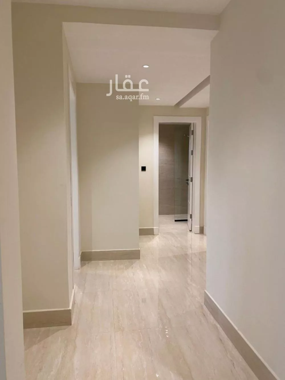 شقة 3 غرف في الملقا 3