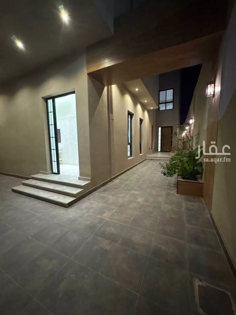 فيلا 6 غرف في الملك فهد 2