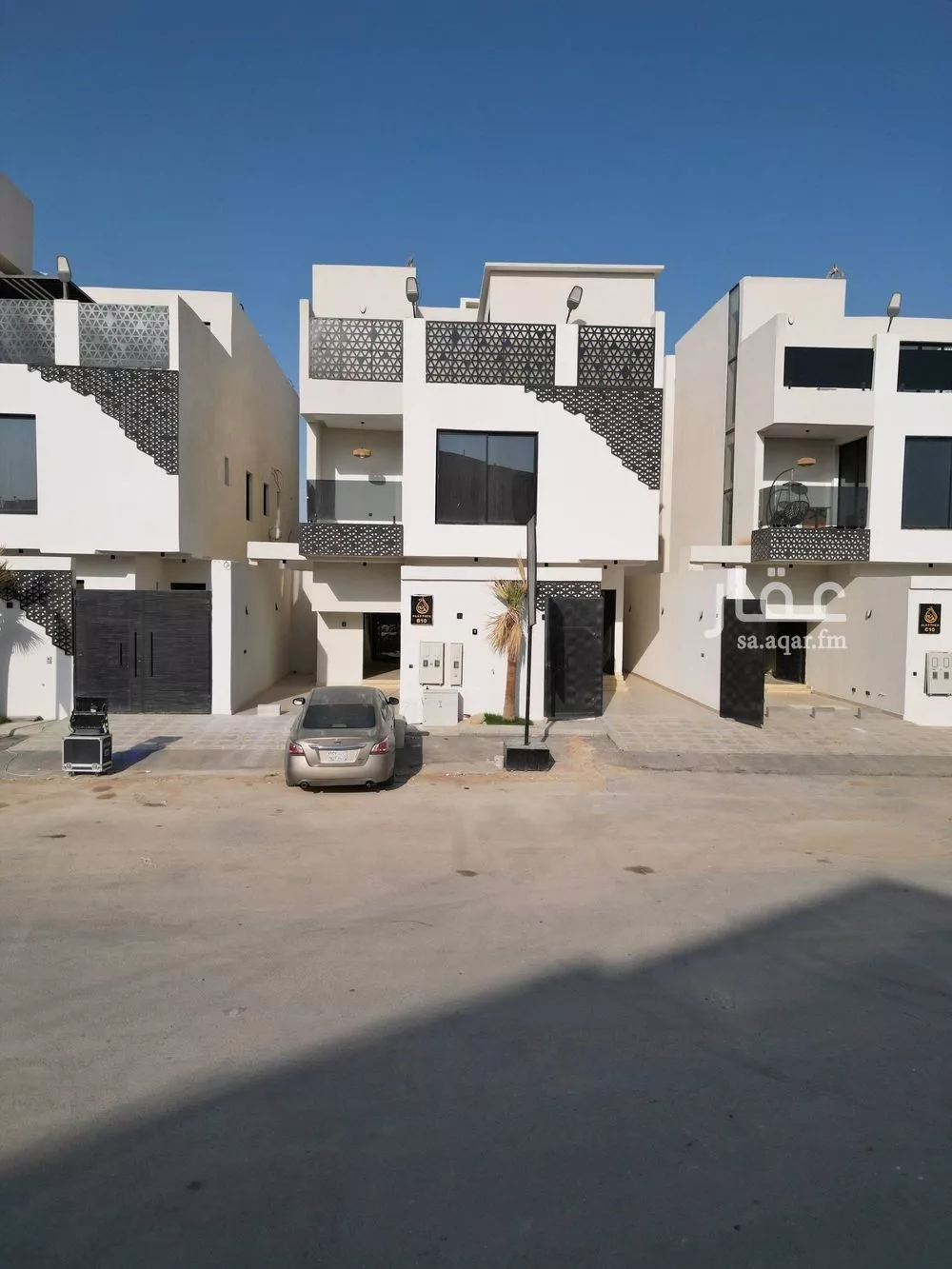 دور 4 غرف في الشرق 1