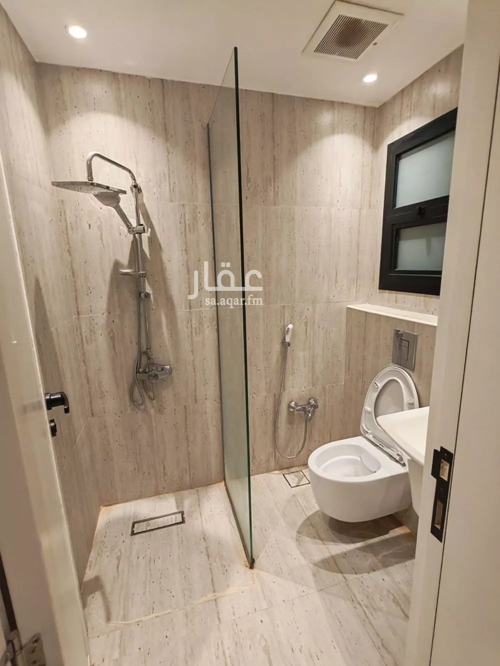 شقة 1 غرف في الورود 4