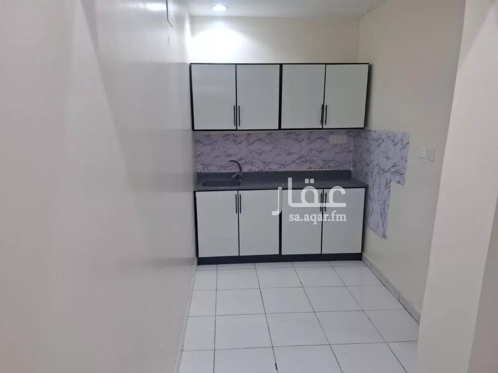 شقة 1 غرف في الروضة 2