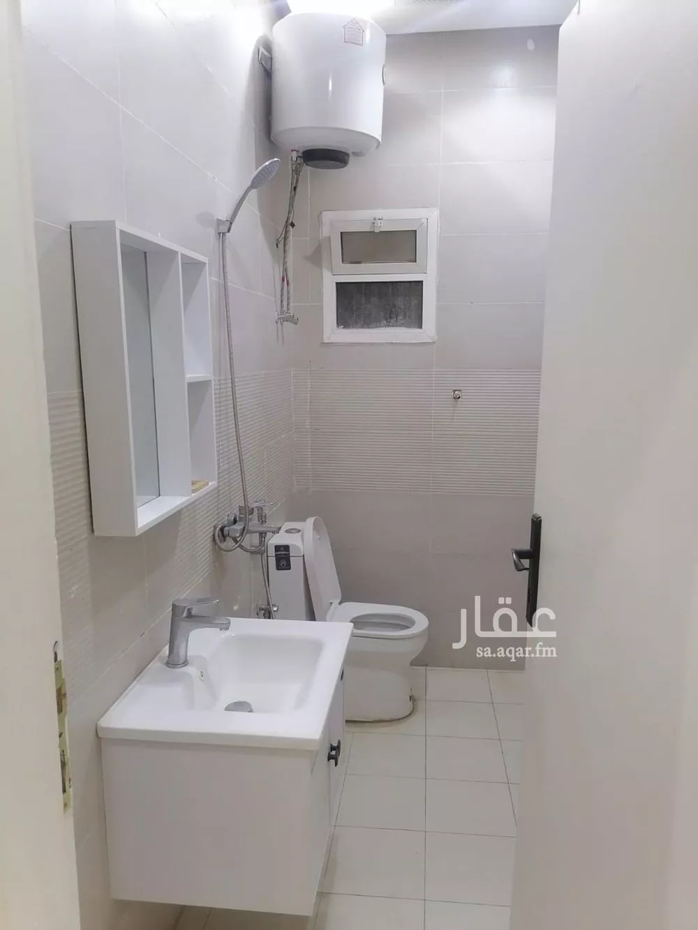 شقة 1 غرف في الخليج 3