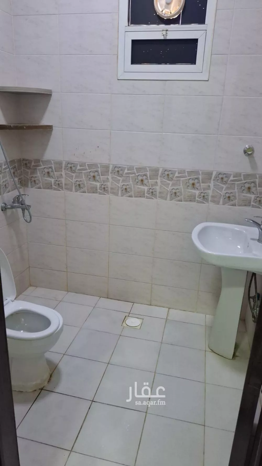 شقة 1 غرف في الملقا 3