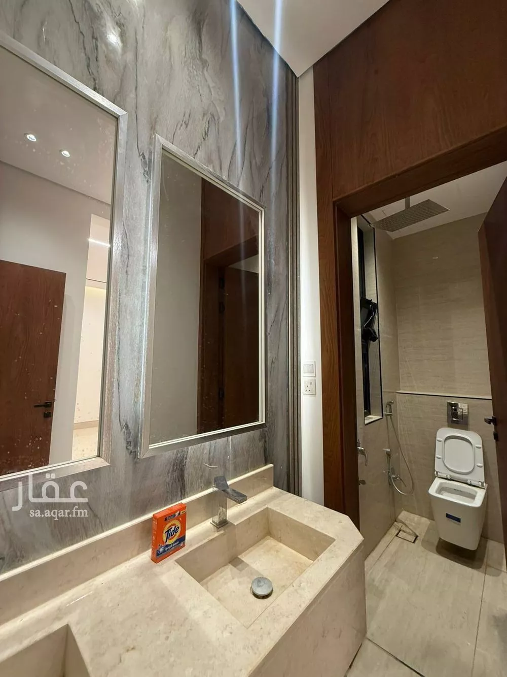 فيلا 6 غرف في المهدية 5