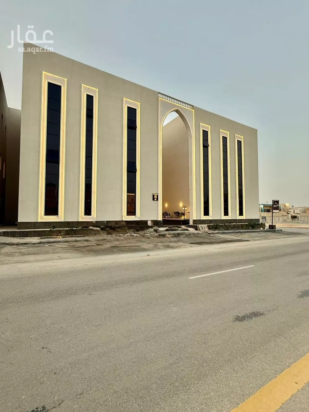 شقة 4 غرف في المهدية 5