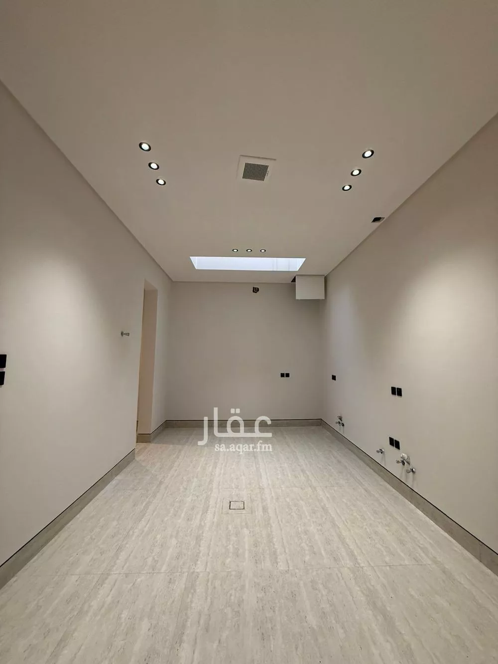 فيلا 6 غرف في المهدية 4