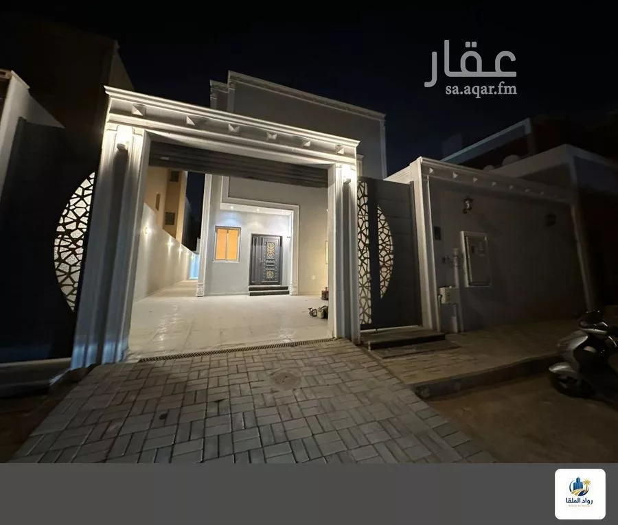10 bedroom villa in Qurtubah 3