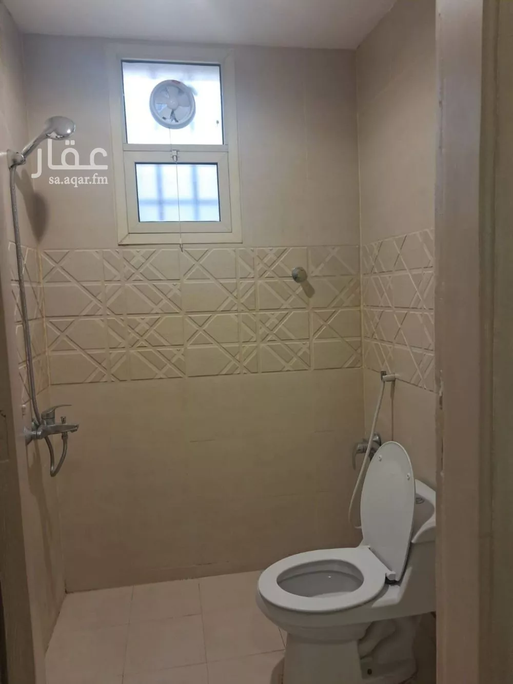 3 bedroom apartment in Qurtubah, Riyadh 4