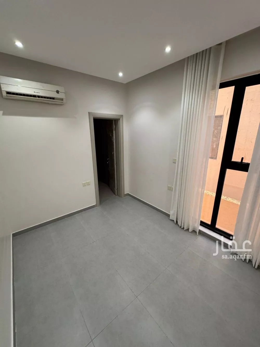 3 bedroom floor in Al Aridh 4