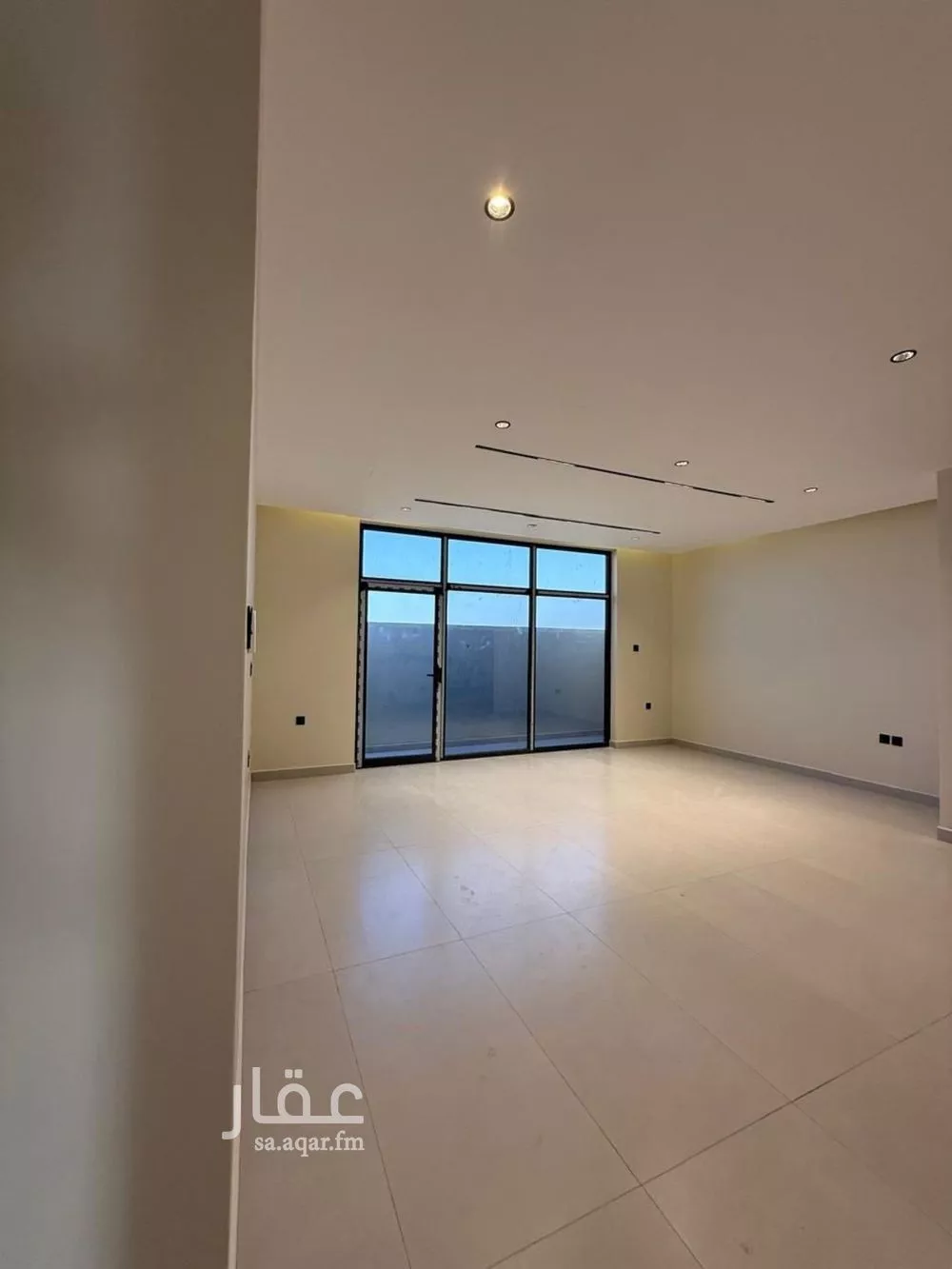 شقة 3 غرف في النرجس 1