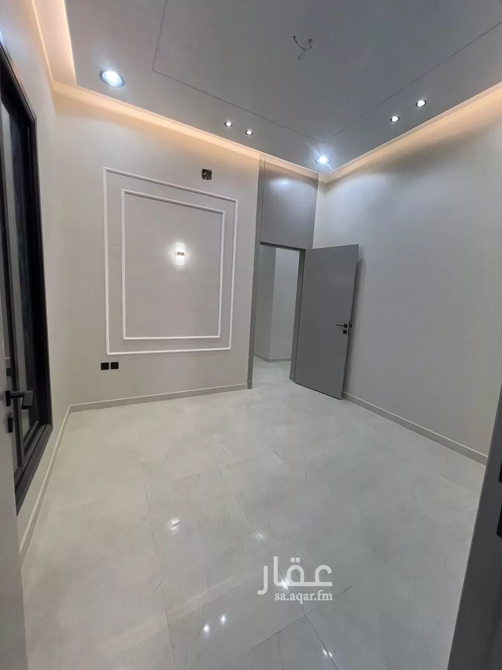 3 bedroom floor in Dhahrat Namar 2