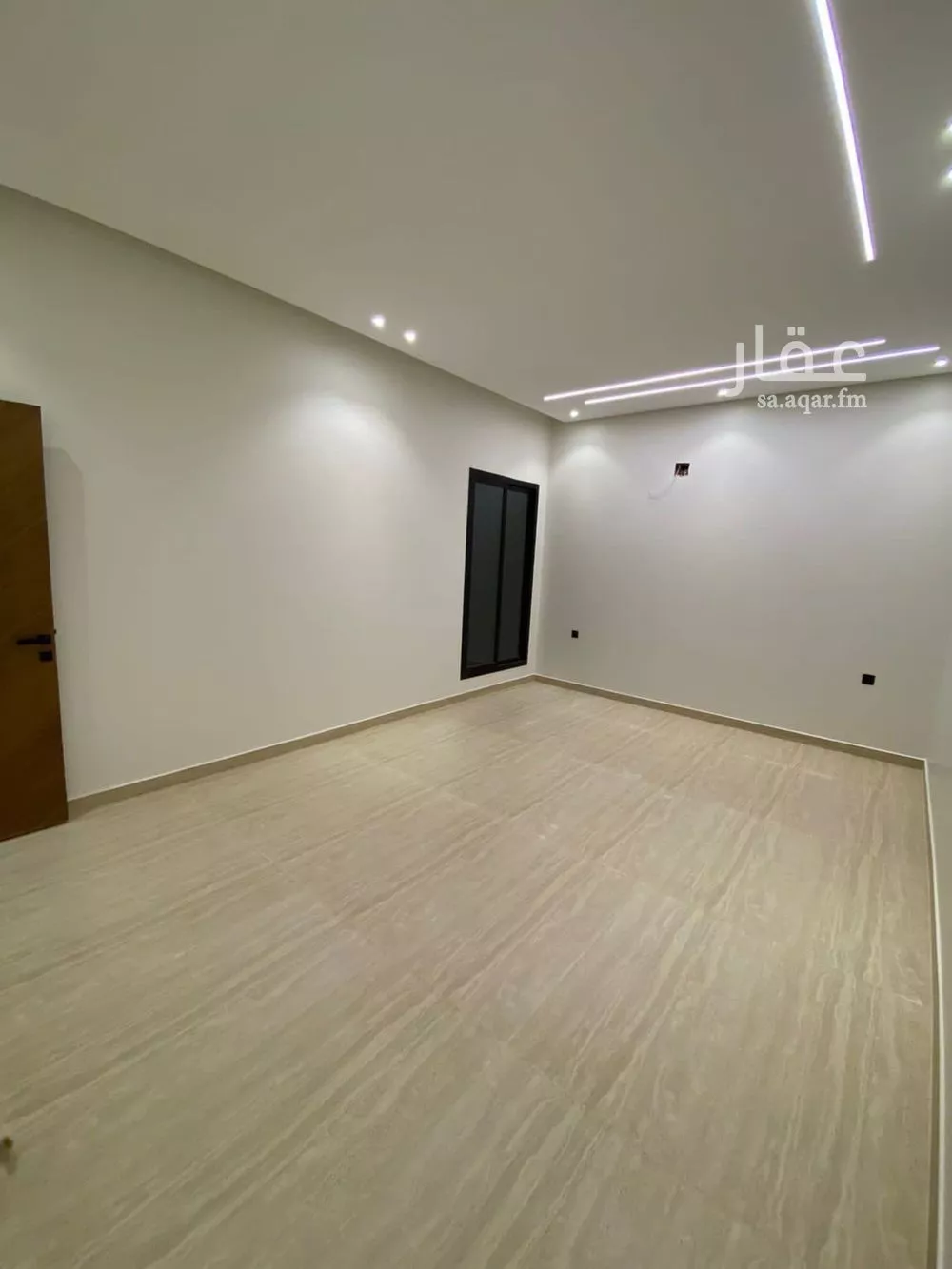 4 bedroom floor in Dhahrat Namar 2