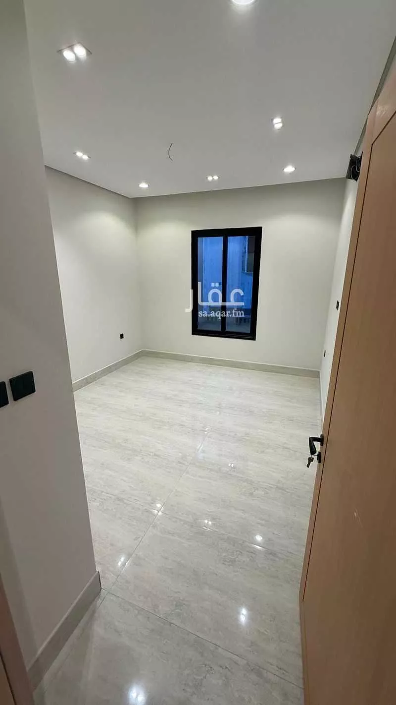 4 bedroom villa in Ash Shulah, Eastern Province 13