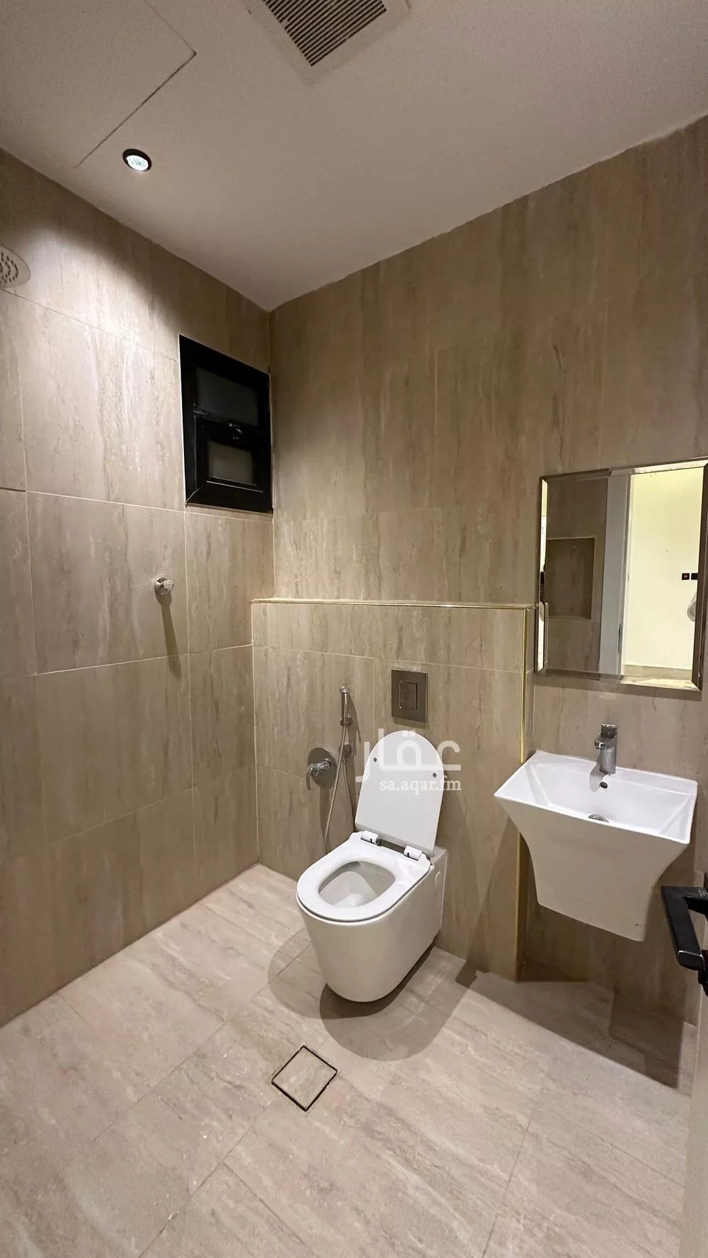 4 bedroom apartment in Al Yarmouk, Riyadh 21