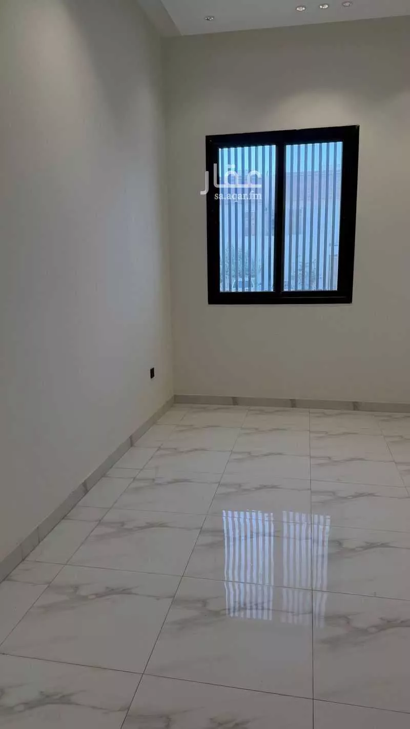 شقة 5 غرف في بدر 2