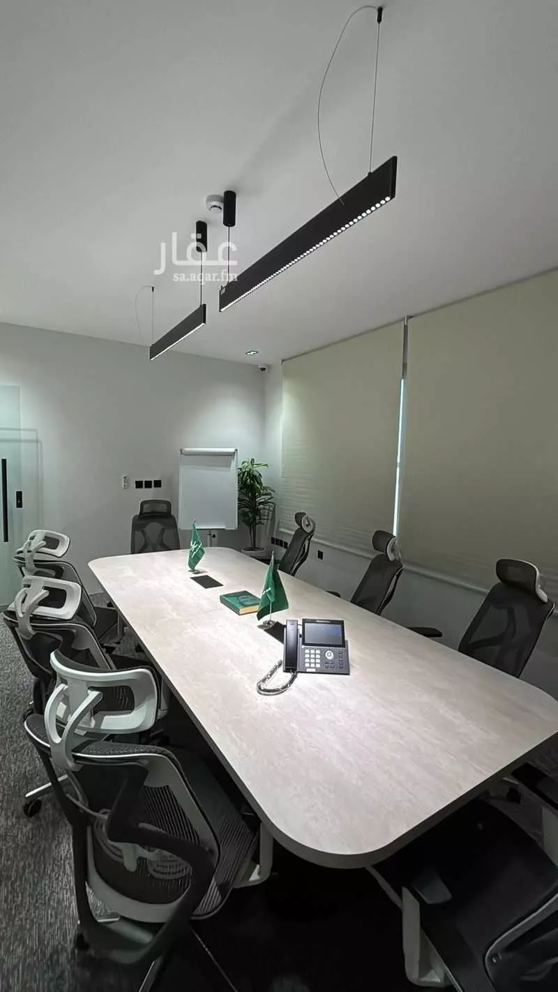 مكتب 320 م² في صلاح الدين 3