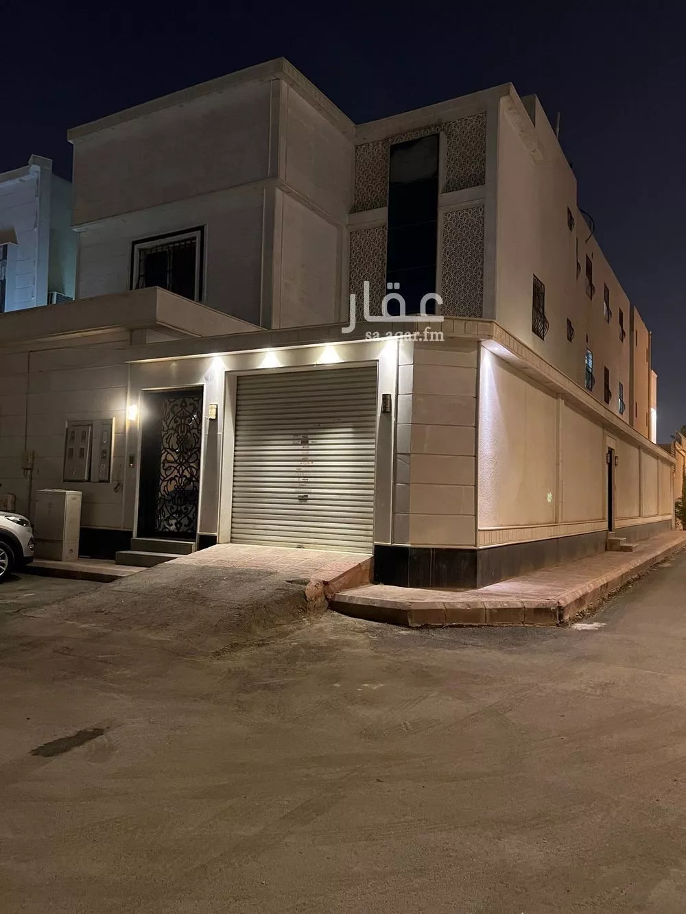 فيلا 8 غرف في الرمال 1