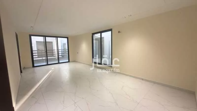 5 bedroom apartment in Az Zuhur, Eastern Province 13