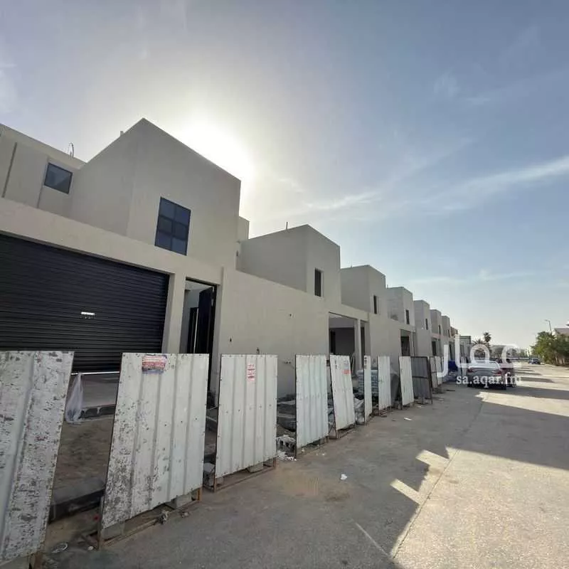 5 bedroom villa in Ash Shati Al Gharbi, Eastern Province 4