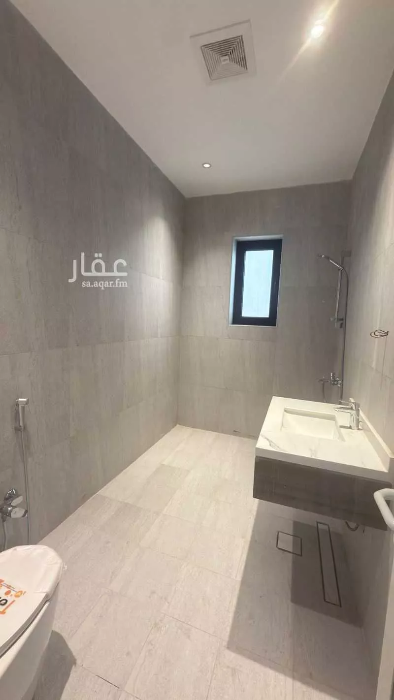 شقة 4 غرف في الزهور، الدمام 15