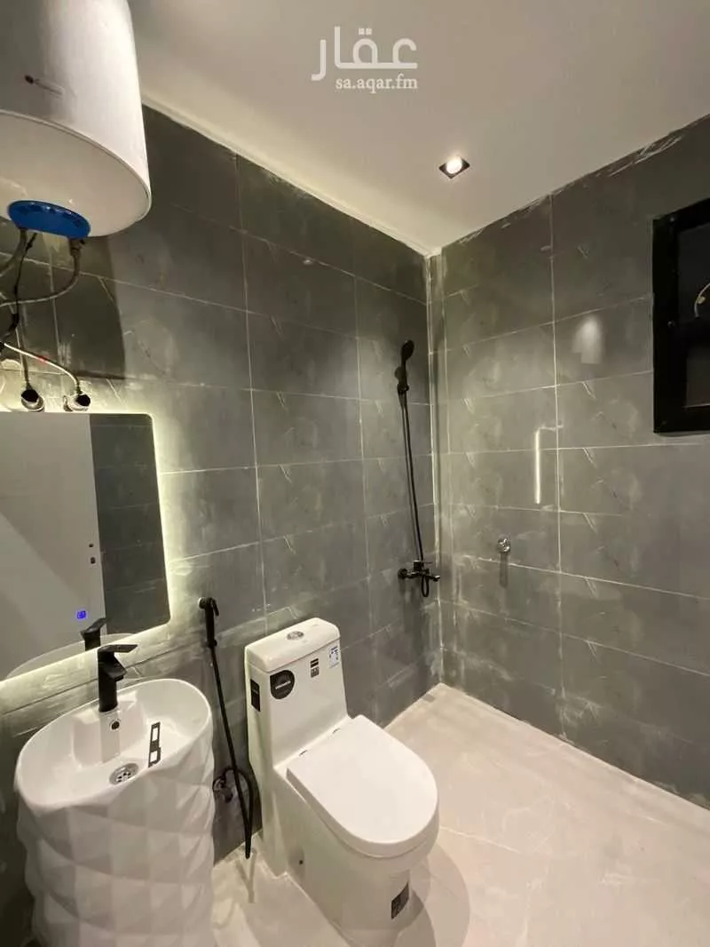 1 bedroom apartment in Al Aqiq 3