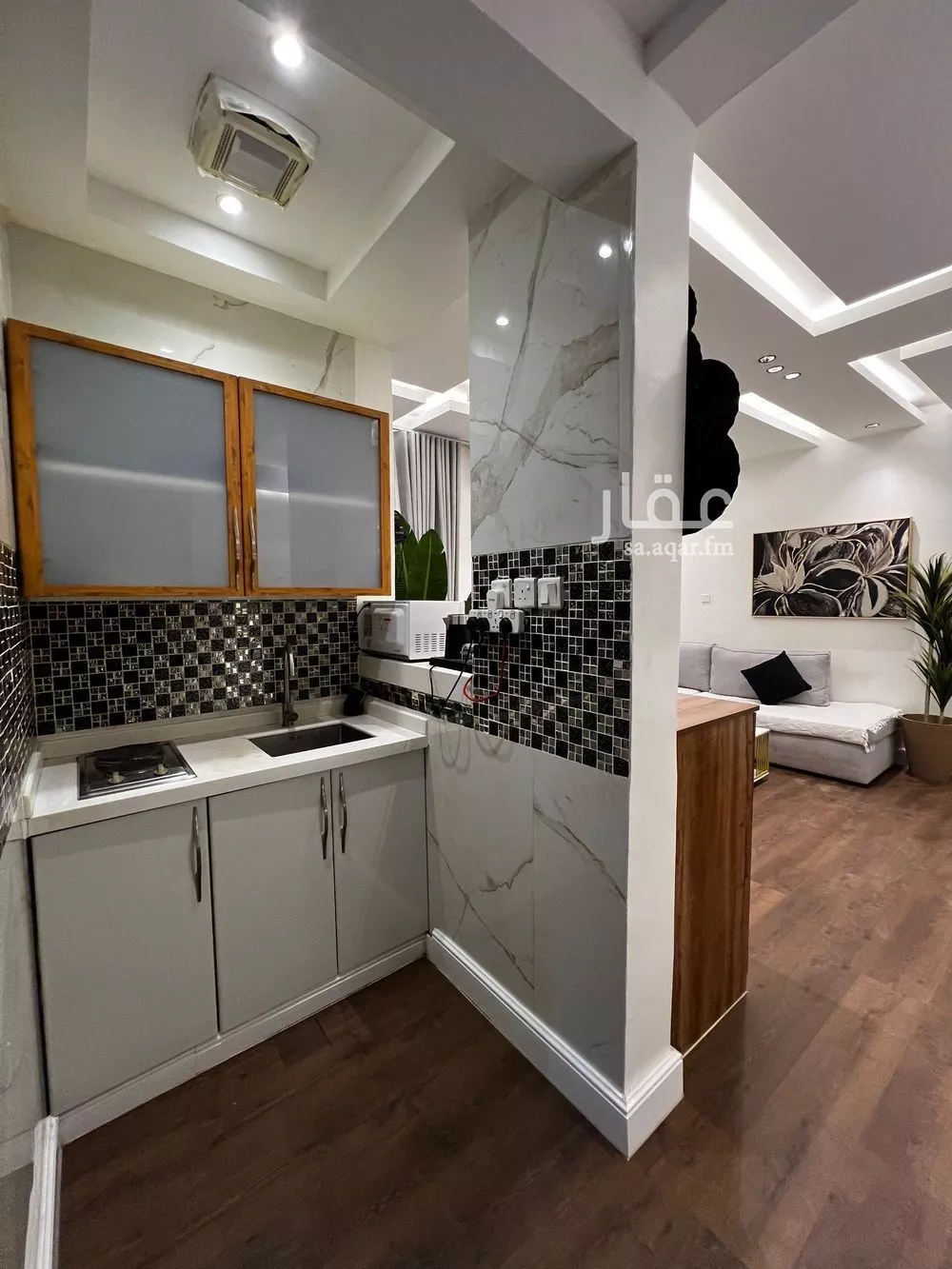 شقة 1 غرف في العقيق 2