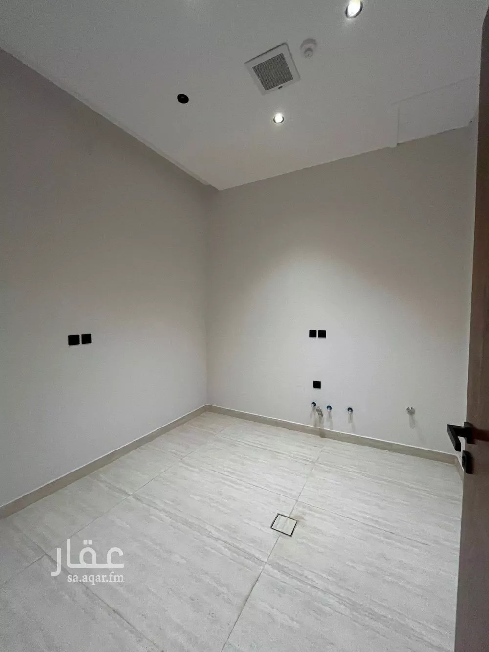 شقة 4 غرف في ظهرة نمار 1