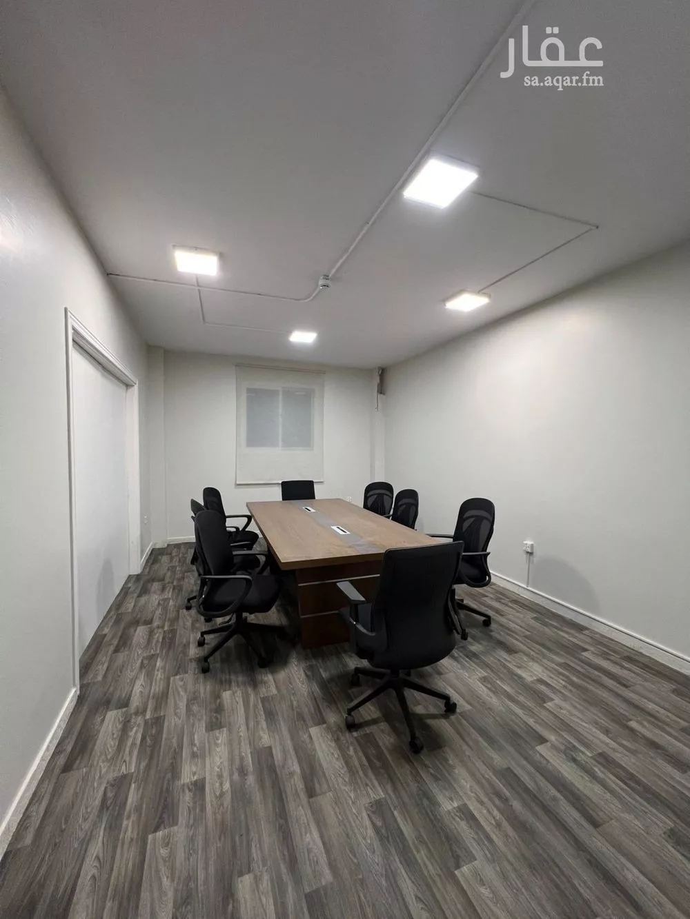 مكتب 1050 م² في الروضة 2
