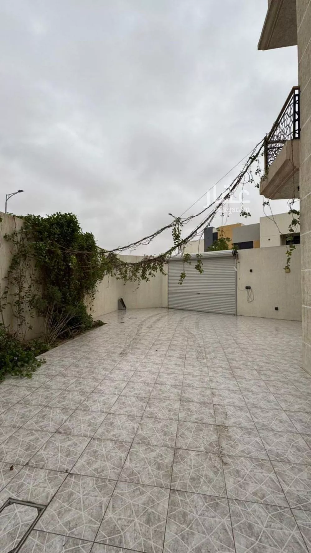 فيلا 12 غرف في الأمل 1