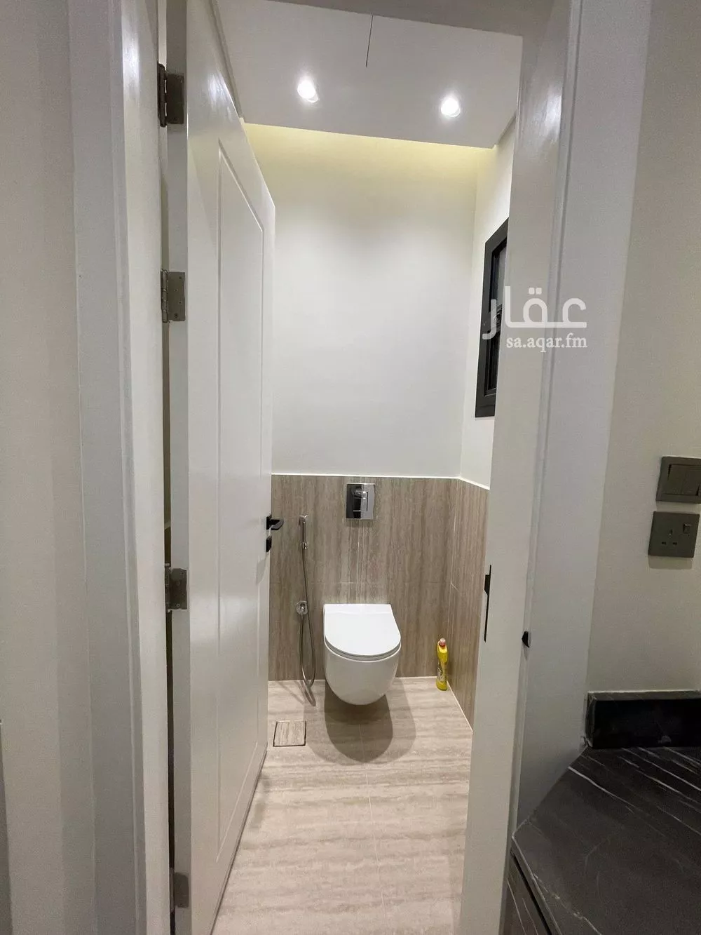 3 bedroom apartment in Al Rimal 5