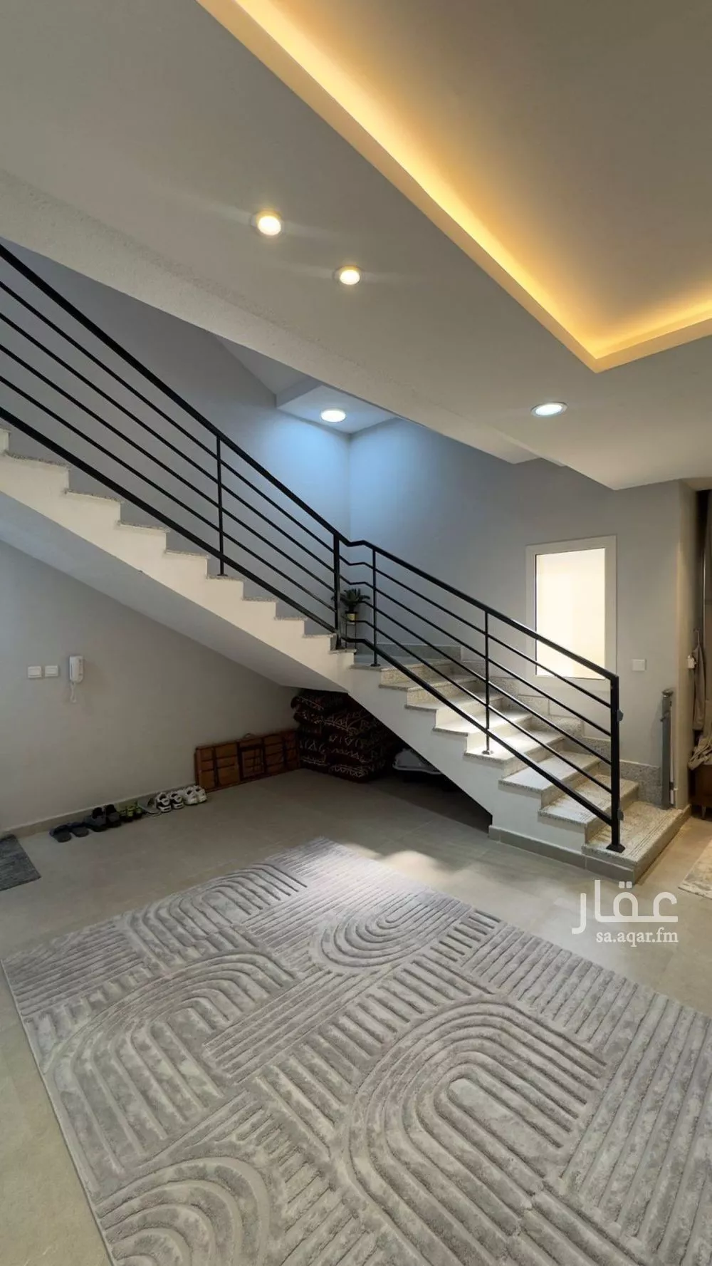 6 bedroom villa in Al Janadriyah, Riyadh 9