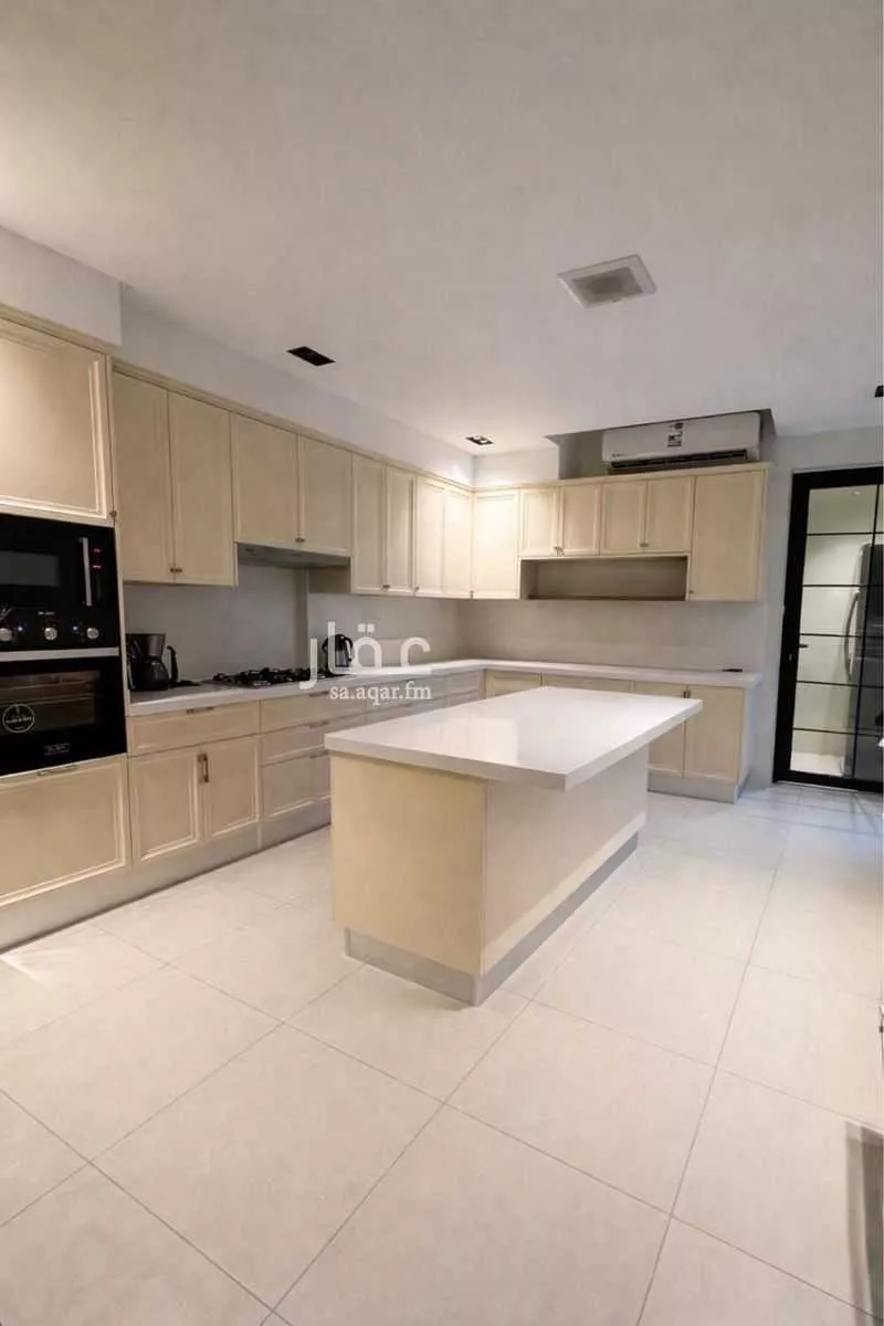 فيلا 6 غرف في النرجس 2