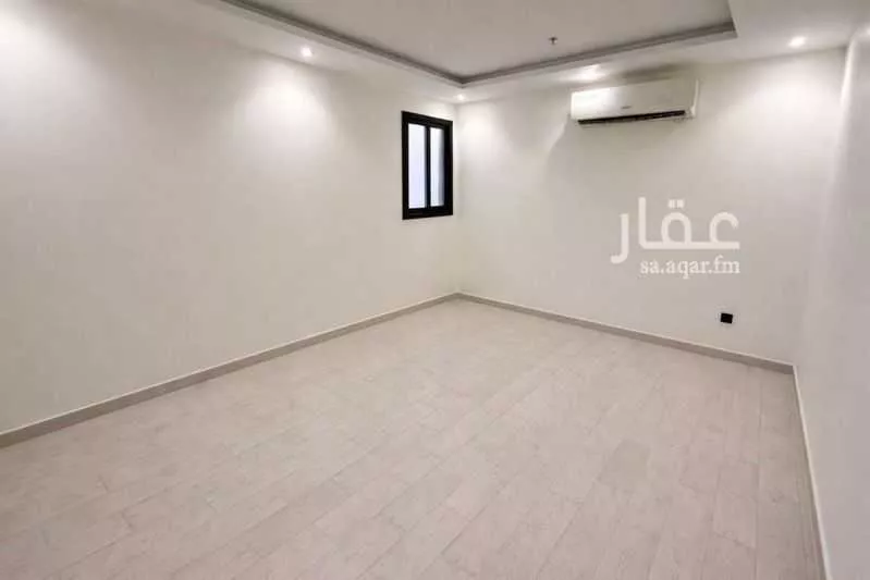 شقة 3 غرف في الرمال 4