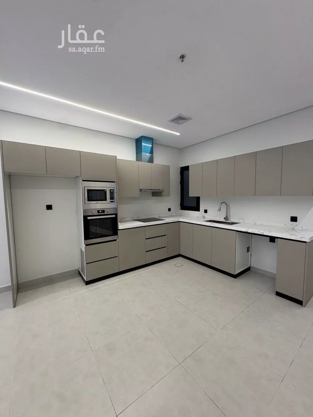 شقة 3 غرف في البحر 2